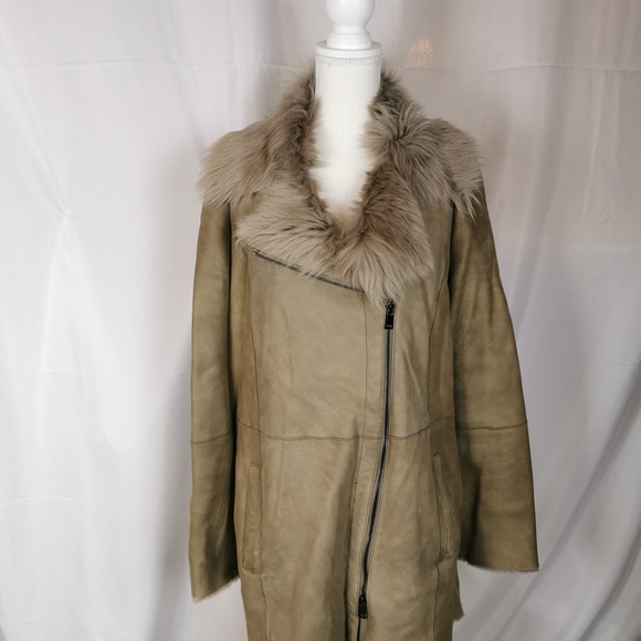 Vince Shearling Long Coat - Picture 2 of 7